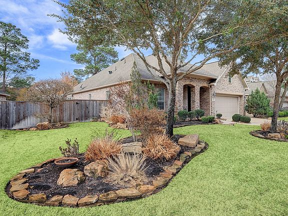 3rd image of 25450 Vinechase Dr