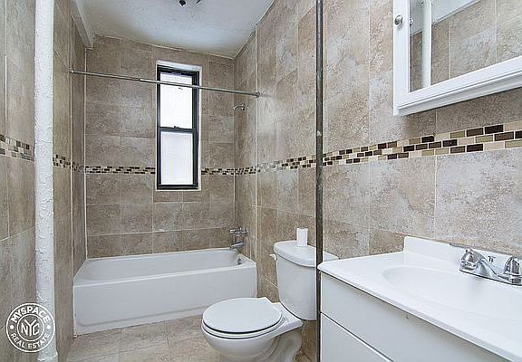 4th image of 377 Montgomery St #B21