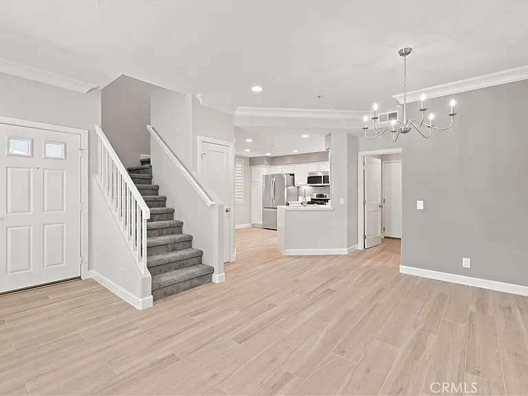 2396 Sunningdale Dr — Photo 4