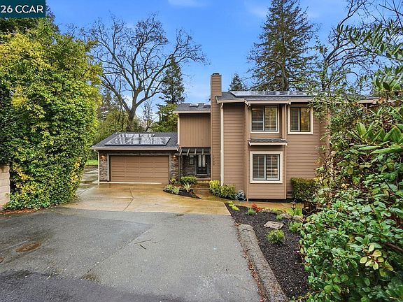 3rd image of 1903 Via Ferrari