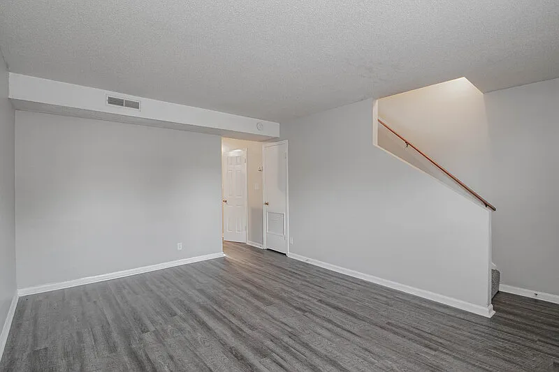 Golfview Place — Photo 3