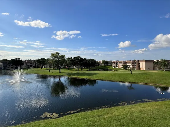 10207 Sunrise Lakes Boulevard #301, Sunrise, FL 33322