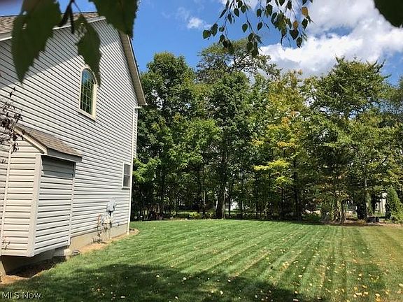 3rd image of 4379 Great Smokey Cir