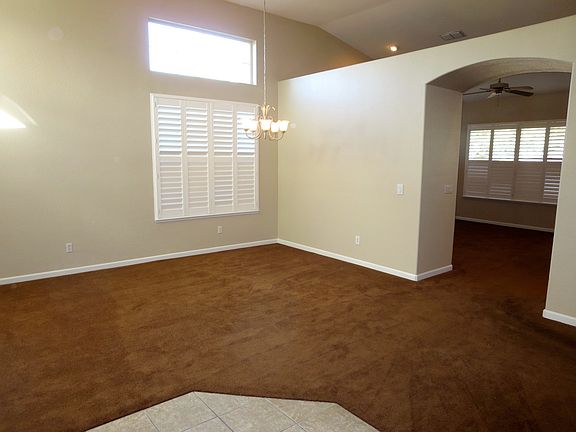 5th image of 3304 Rock Creek Way