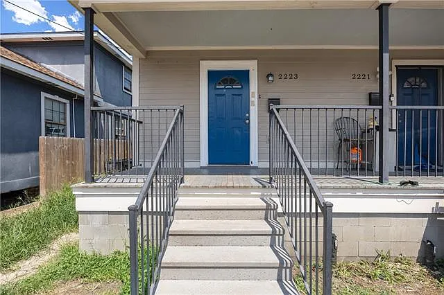 2223 New Orleans St — Photo 3