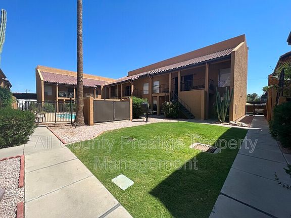 3rd image of 1831 W Mulberry Dr Unit 136
