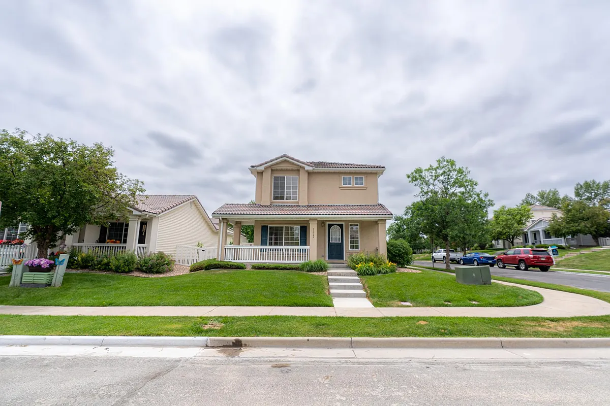 Free parking around the premises! - 11780 Zenobia Loop