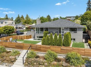 3702 55th Ave SW, Seattle, WA 98116