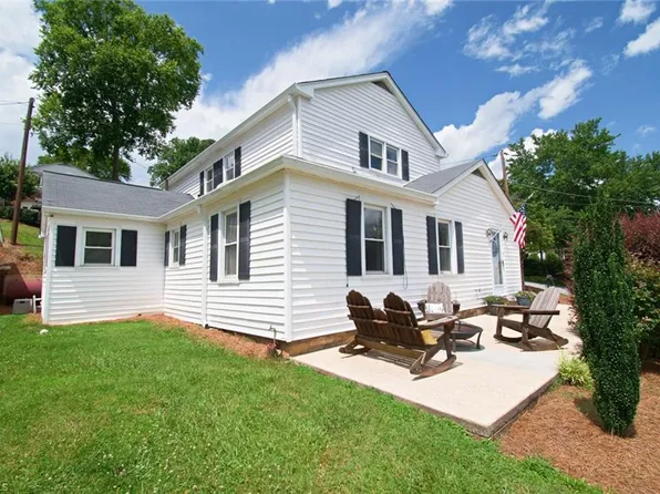 500 W Main St, Wilkesboro, NC 28697