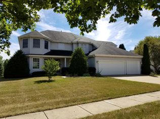 219 S Katie Ln, McHenry, IL 60050