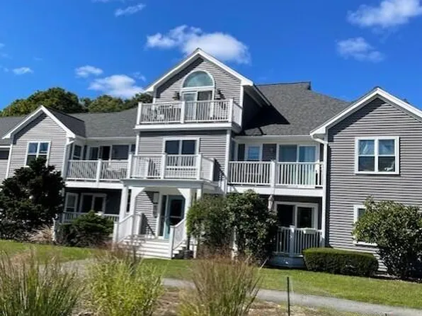 720 Pitchers Way #40F, Hyannis, MA 02601