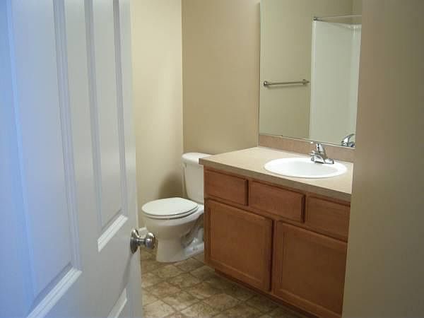 2nd image of 4672 S Shooks Ct #4672