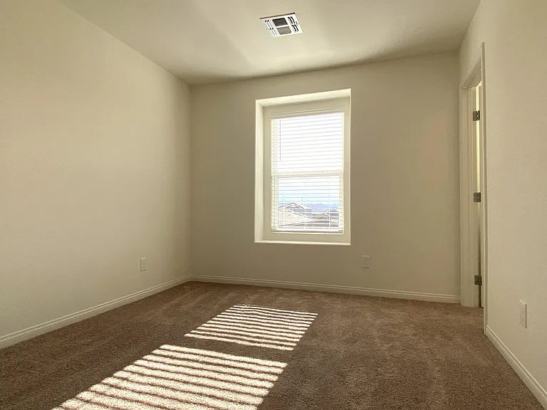 6982 Solano Canyon Ave — Photo 17