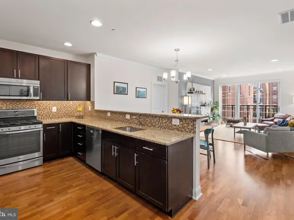 600 Commodore Ct Unit 2632, Philadelphia, PA 19146
