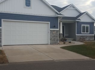 315 Wind Poppy Way, Waunakee, WI 53597