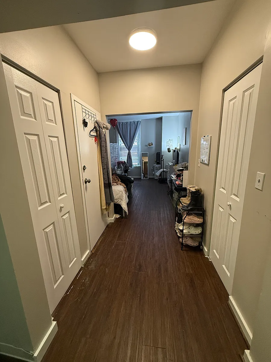 Building Photo - 49 Austin St #10