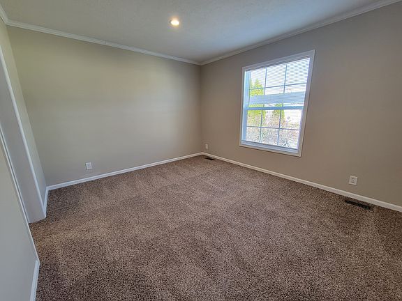 4th image of 2525 W Sinclair Ct #236