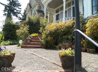 1952 SW Market Street Dr, Portland, OR 97201