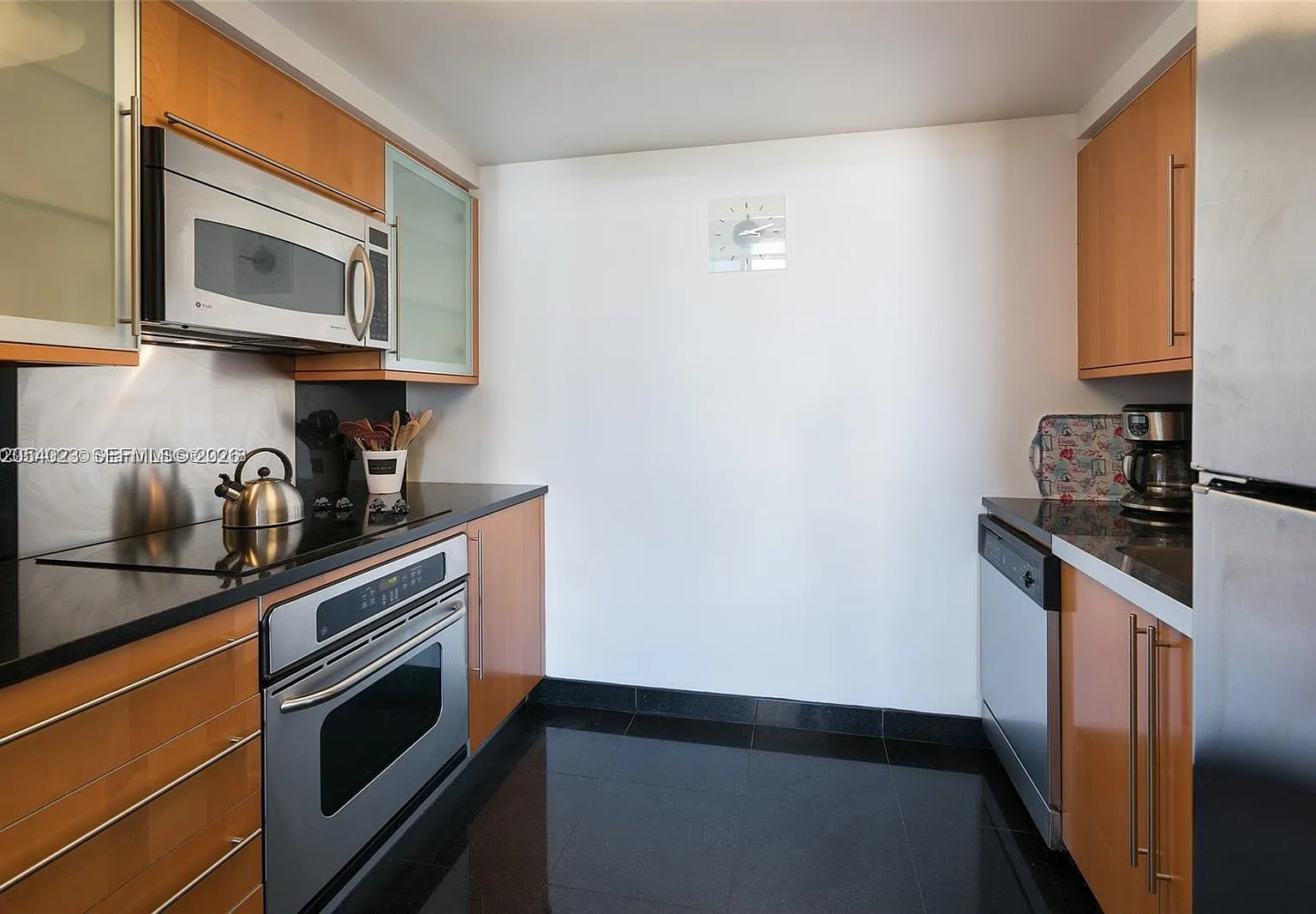 6365 Collins Ave # 1811, Miami Beach FL 33141 #1811 - Miami Beach — Photo 2