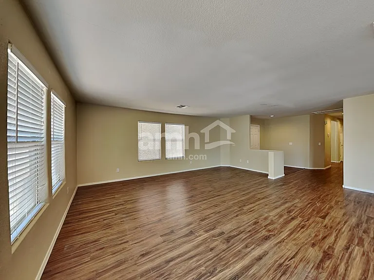 25788 W Nancy Ln — Photo 7