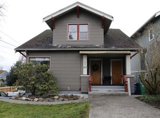 107 NE 43rd St #2, Seattle, WA 98105