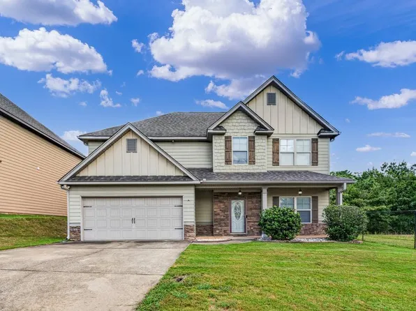 1904 Westminster Dr, Phenix City, AL 36870