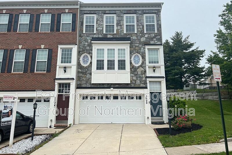 1st image of 2600 Glenriver Way