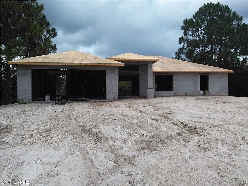2nd image of 2917 Anita Ave N