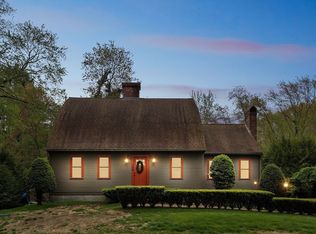 126 Fruit St, Hopkinton, MA 01748