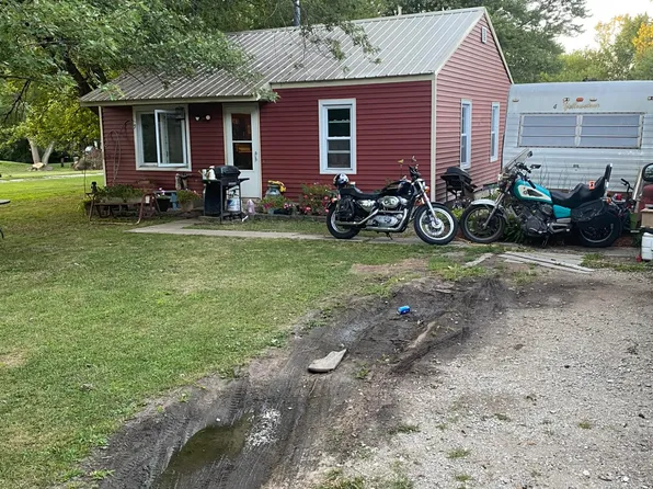 31204 71st St, Salem, WI 53168