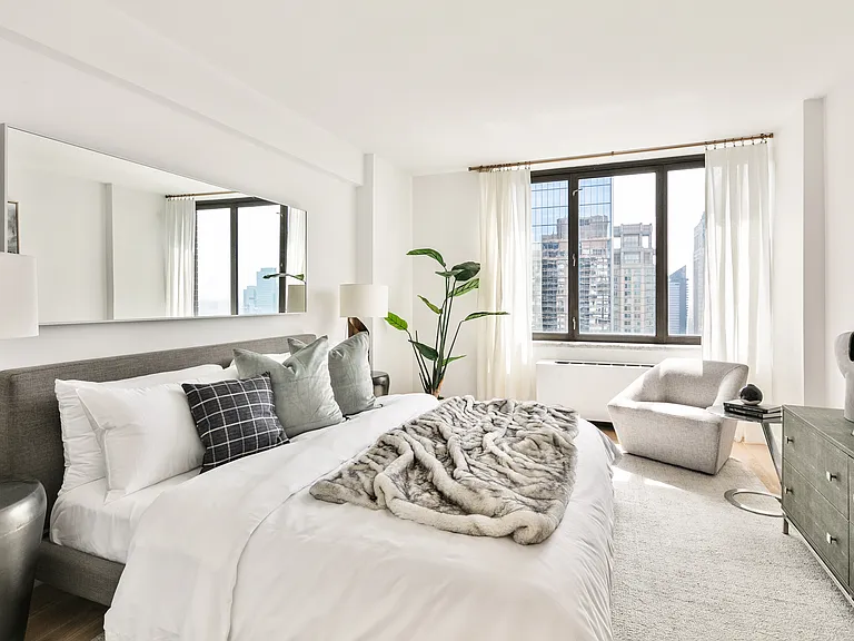 235 W 56th St #17-D — Photo 6