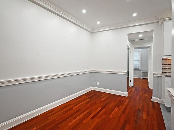 4th image of 35-45 28th St #1B