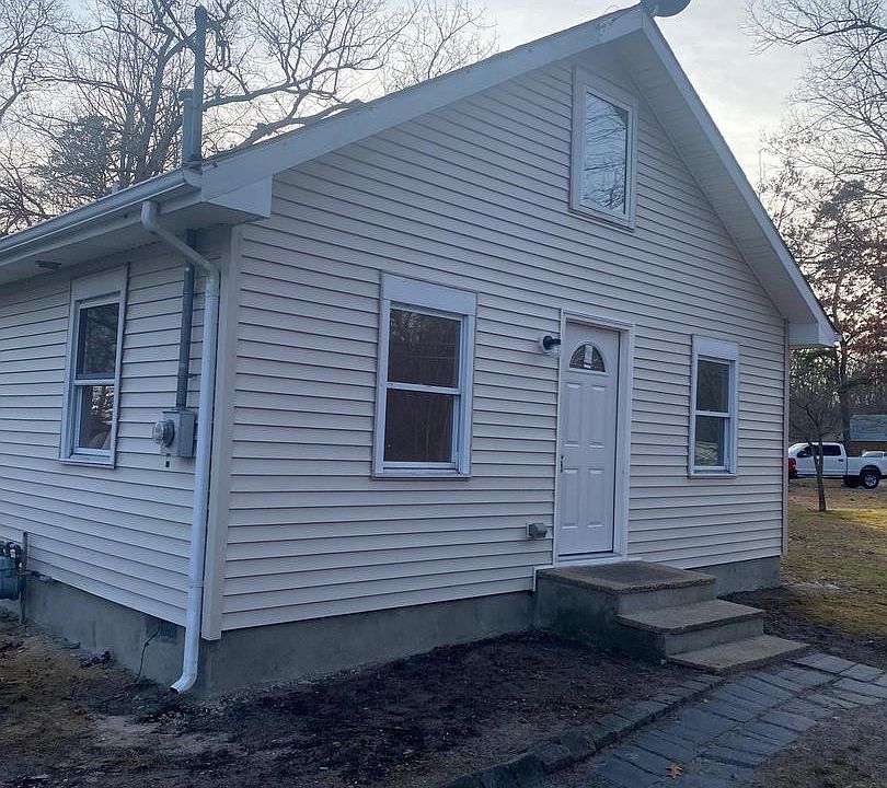 2nd image of 151 Wells Mill Rd