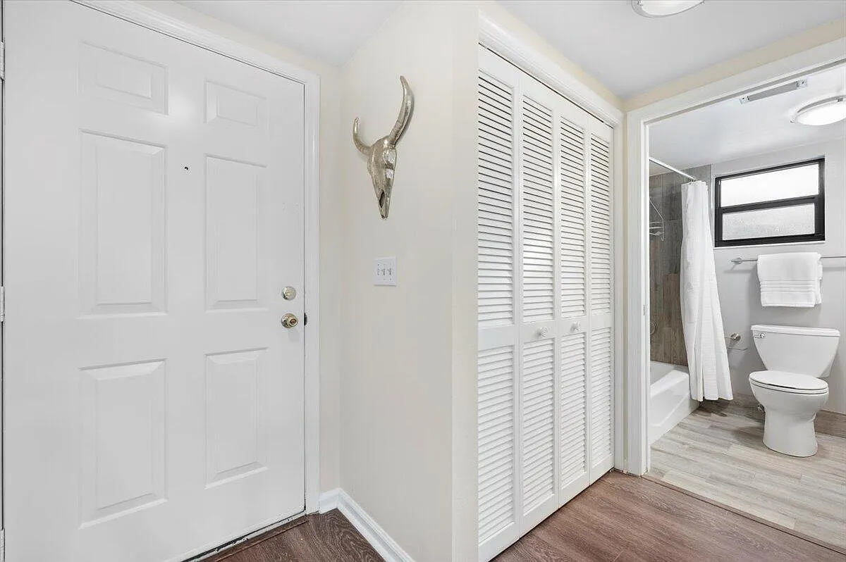 1 bed, 1.0 bath, 500 sqft, $3,500 — Photo 3