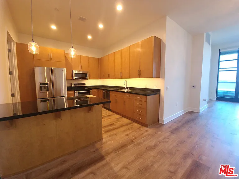 3223 W 6th St #602 — Photo 3