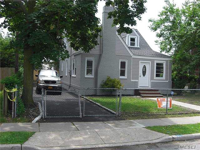 2nd image of 116 E Fulton Ave