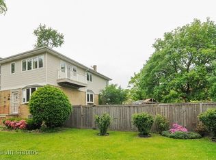 2840 W Wilson Ave, Chicago, IL 60625