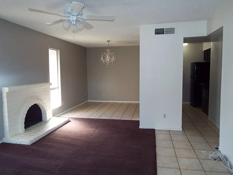 1688 W Village Way — Photo 7
