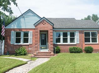 1537 River Oaks Rd, Jacksonville, FL 32207