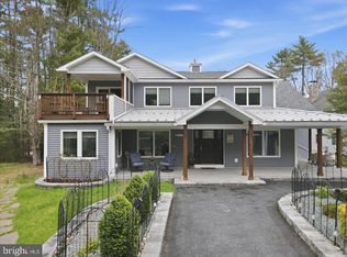 111 Spinnler Pl, Tafton, PA 18464