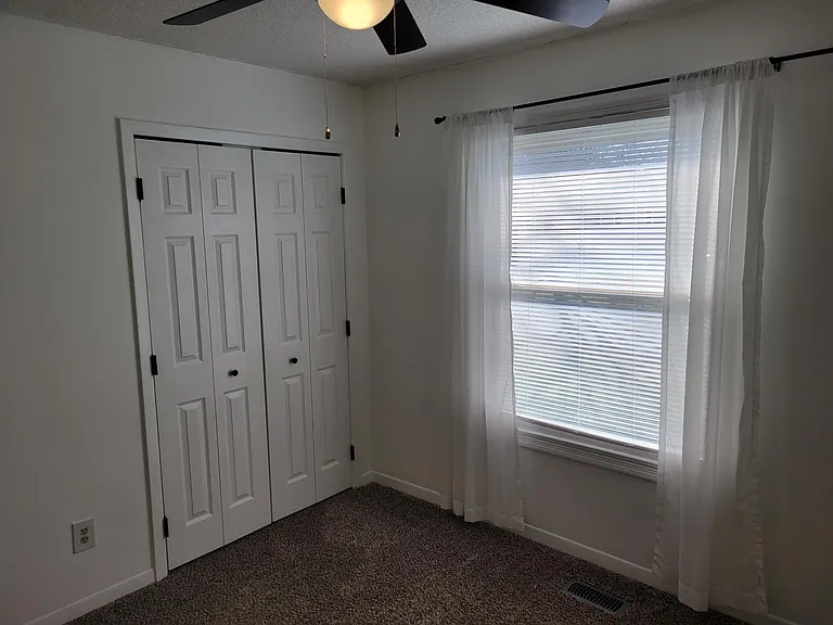 1636 Campfire Dr — Photo 16