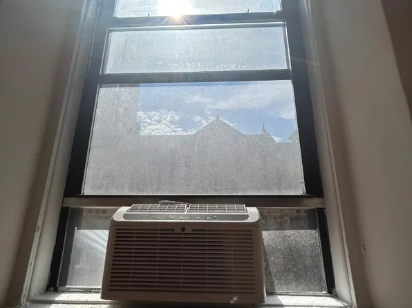 560 West End Avenue image 10 of 23