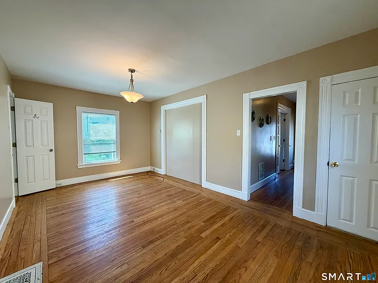 11 Hine St — Photo 6