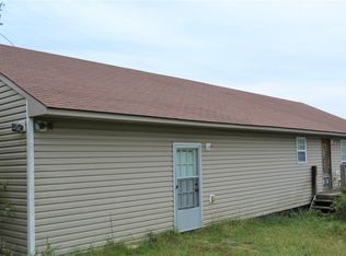 1046 Aaron Barnett Rd, Lawrenceburg, KY 40342