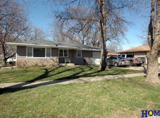 218 4th St, Milford, NE 68405