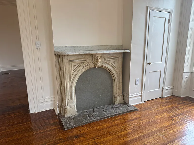 1010 Marne Ave #1 — Photo 13
