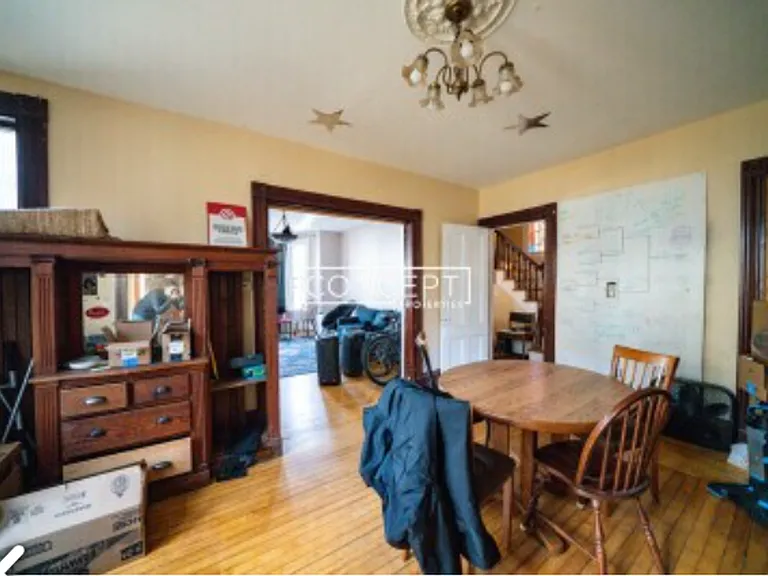 8 Hillside St #2 — Photo 9