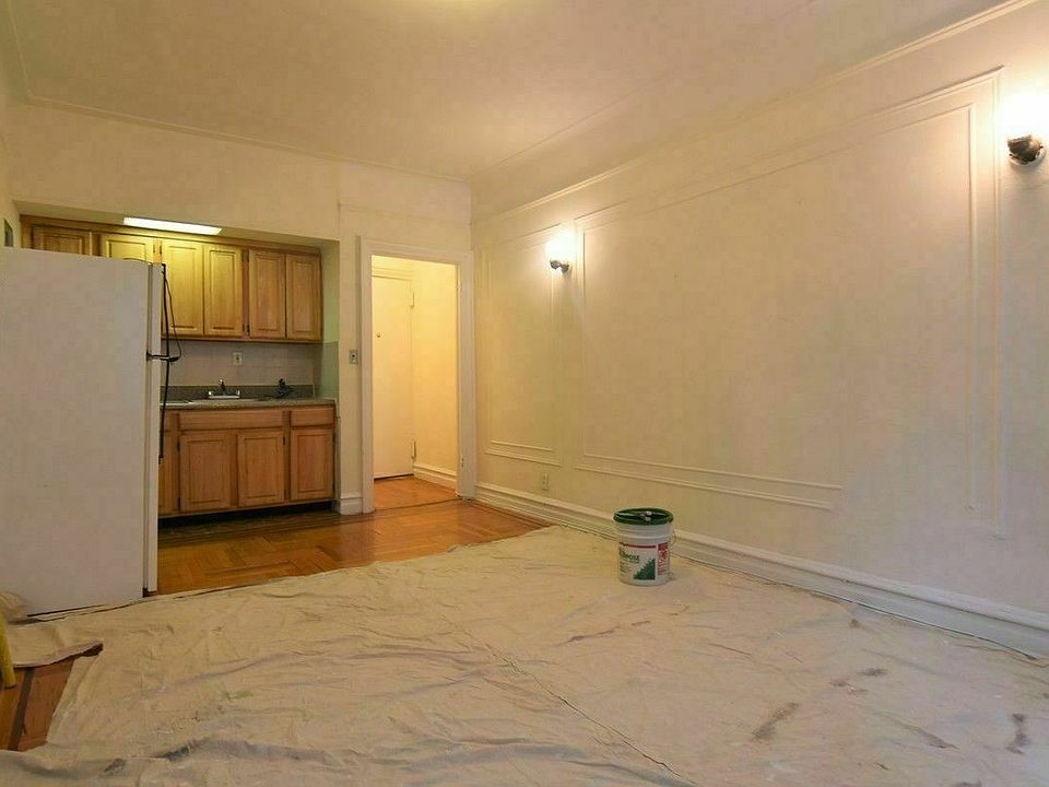 2nd image of 1700 Dorchester Rd #6M