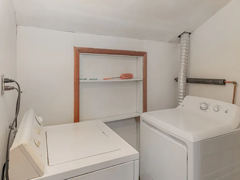 6117 Morrow Rd — Photo 13