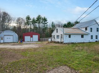 23 County Rd, Harrison, ME 04040
